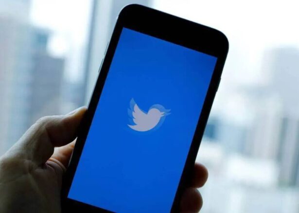 حظر تطبيقات “تويتر” الخارجية وتوقفها عن العمل