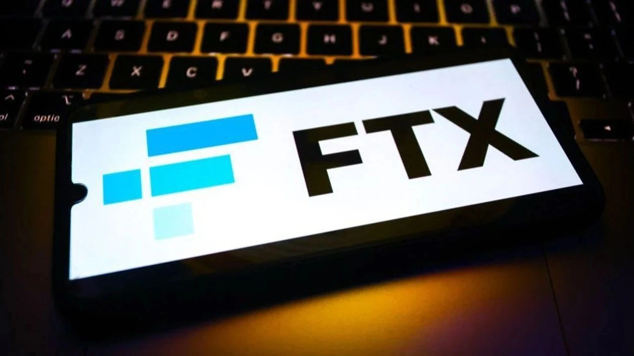 هل تنجح "FTX" باستعادة مكانتها في عالم العملات المشفرة؟